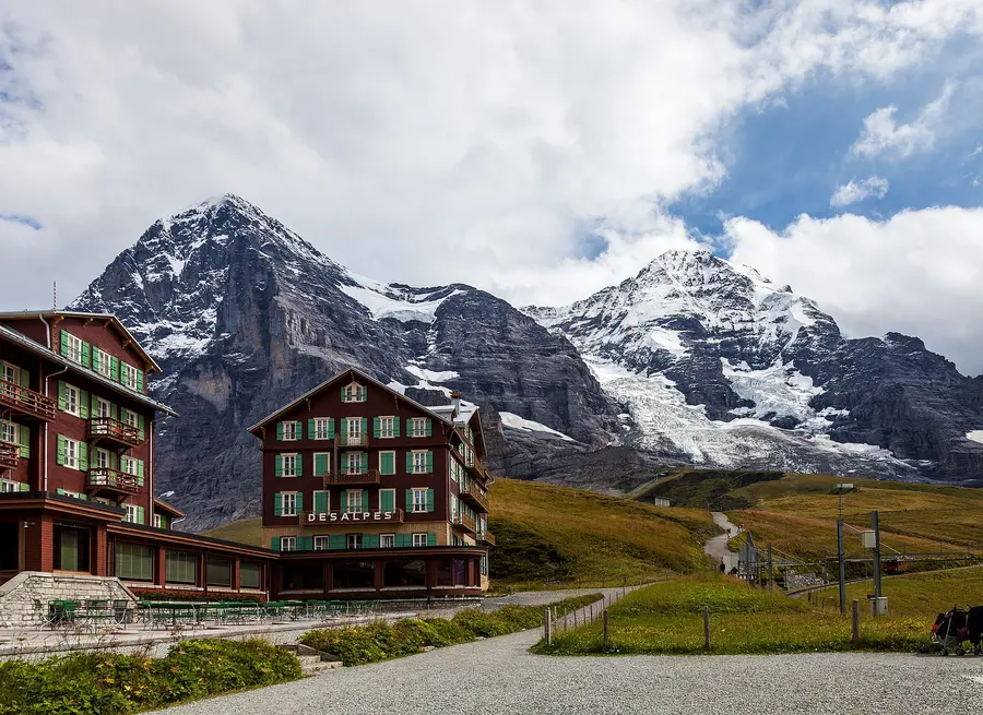 The Eiger, Mönch and Jungfrau seen from the Männlichen trail