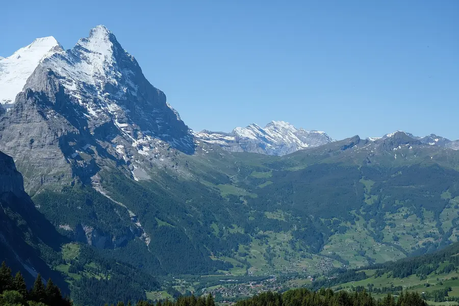 The Gletscherschlucht glacier gorge and forest trails above Grindelwald